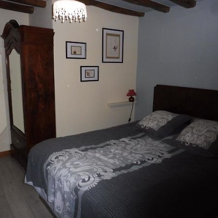 Vernot Chambre D'Hotes Des 3 Ifs מראה חיצוני תמונה