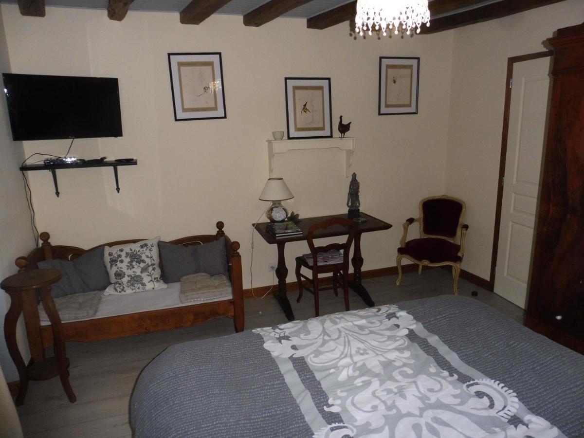 Vernot Chambre D'Hotes Des 3 Ifs מראה חיצוני תמונה